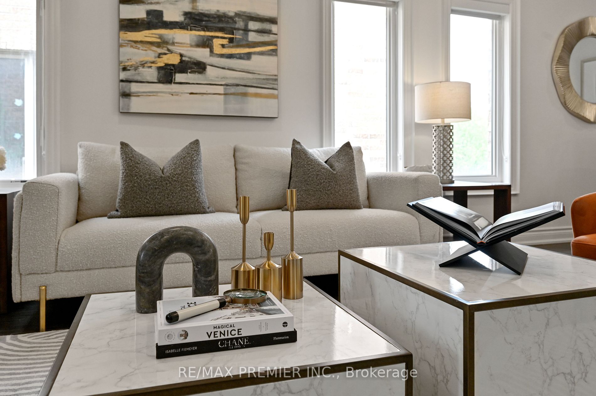 348 Upper Post Rd, Vaughan