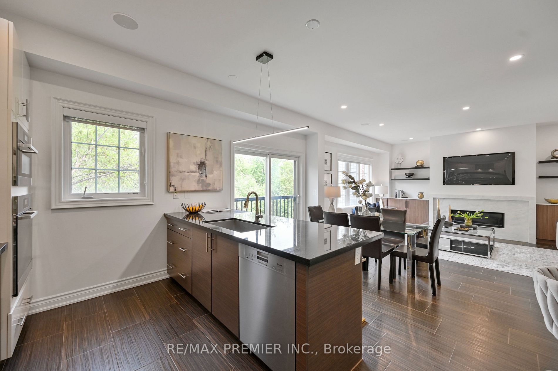 348 Upper Post Rd, Vaughan