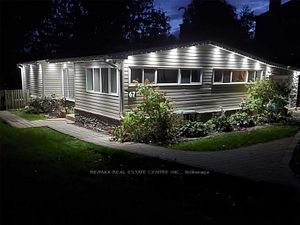 67 Davidson Dr