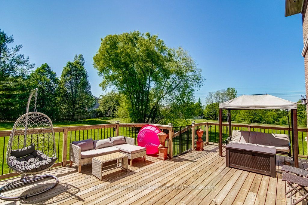 90 Callaway Crt