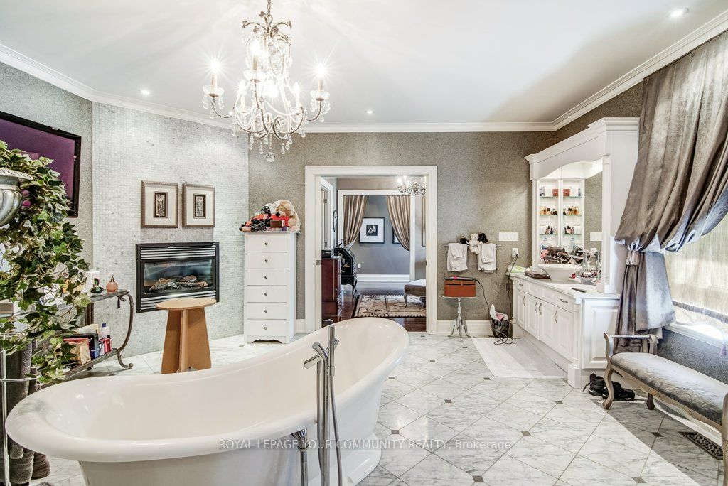 90 Callaway Crt