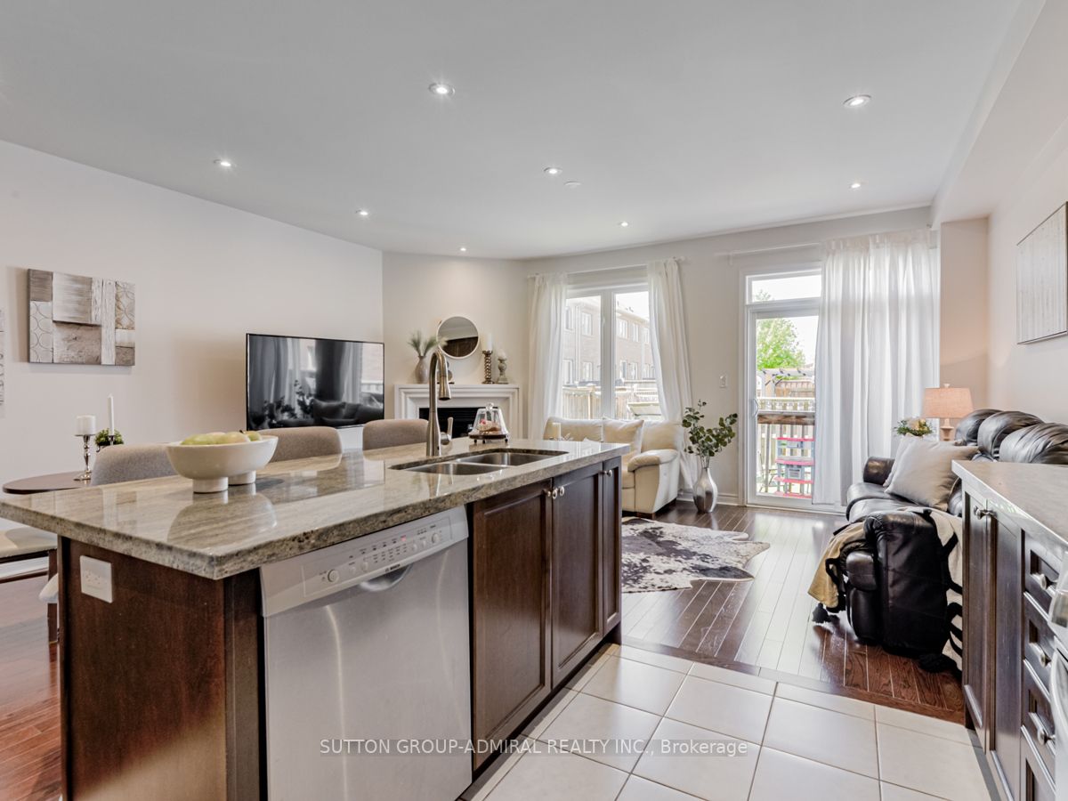 88 Mccann Cres, Bradford West Gwillimbury