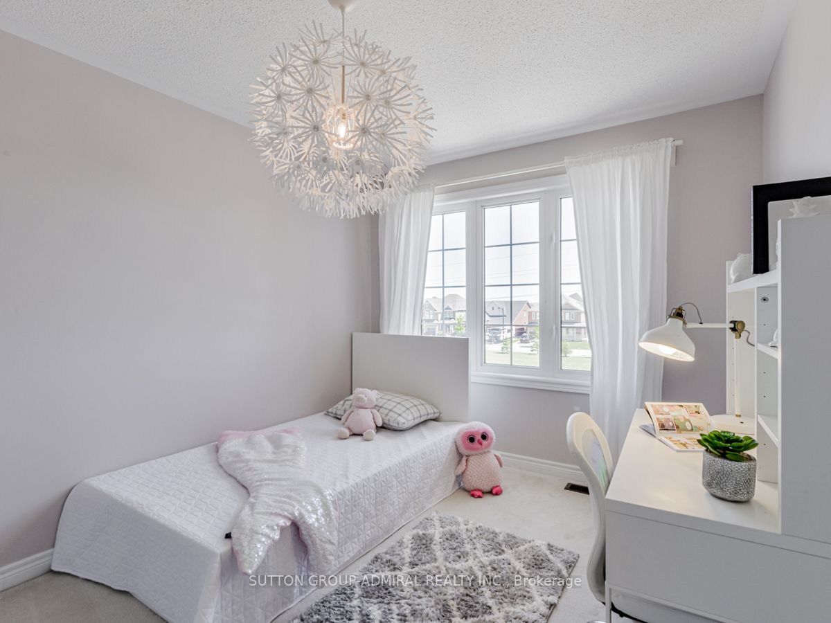 88 Mccann Cres, Bradford West Gwillimbury