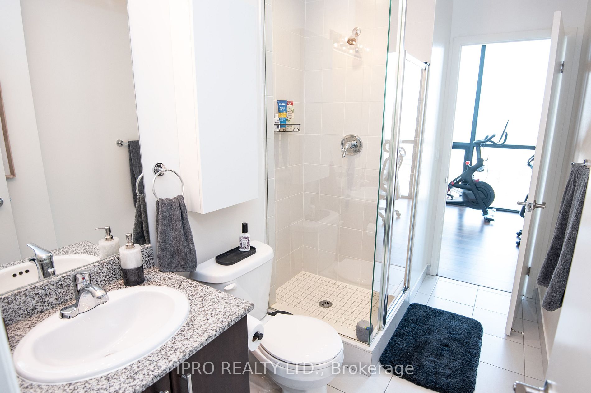 2900 Highway 7 Road, #809