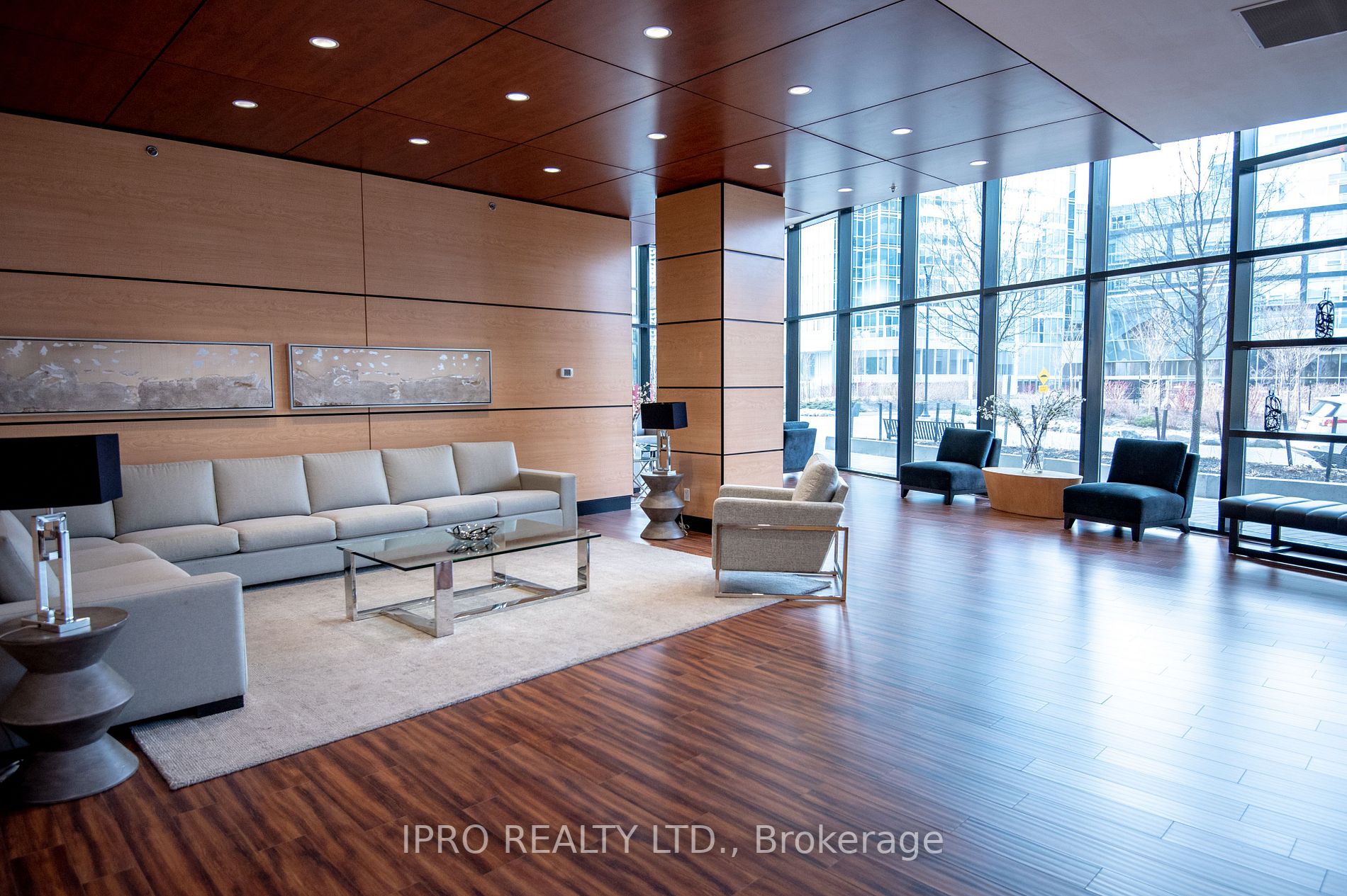 2900 Highway 7 Road, #809
