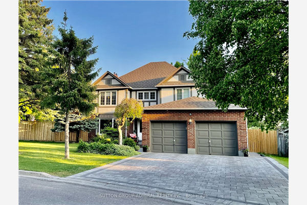5 Willis Dr, Aurora