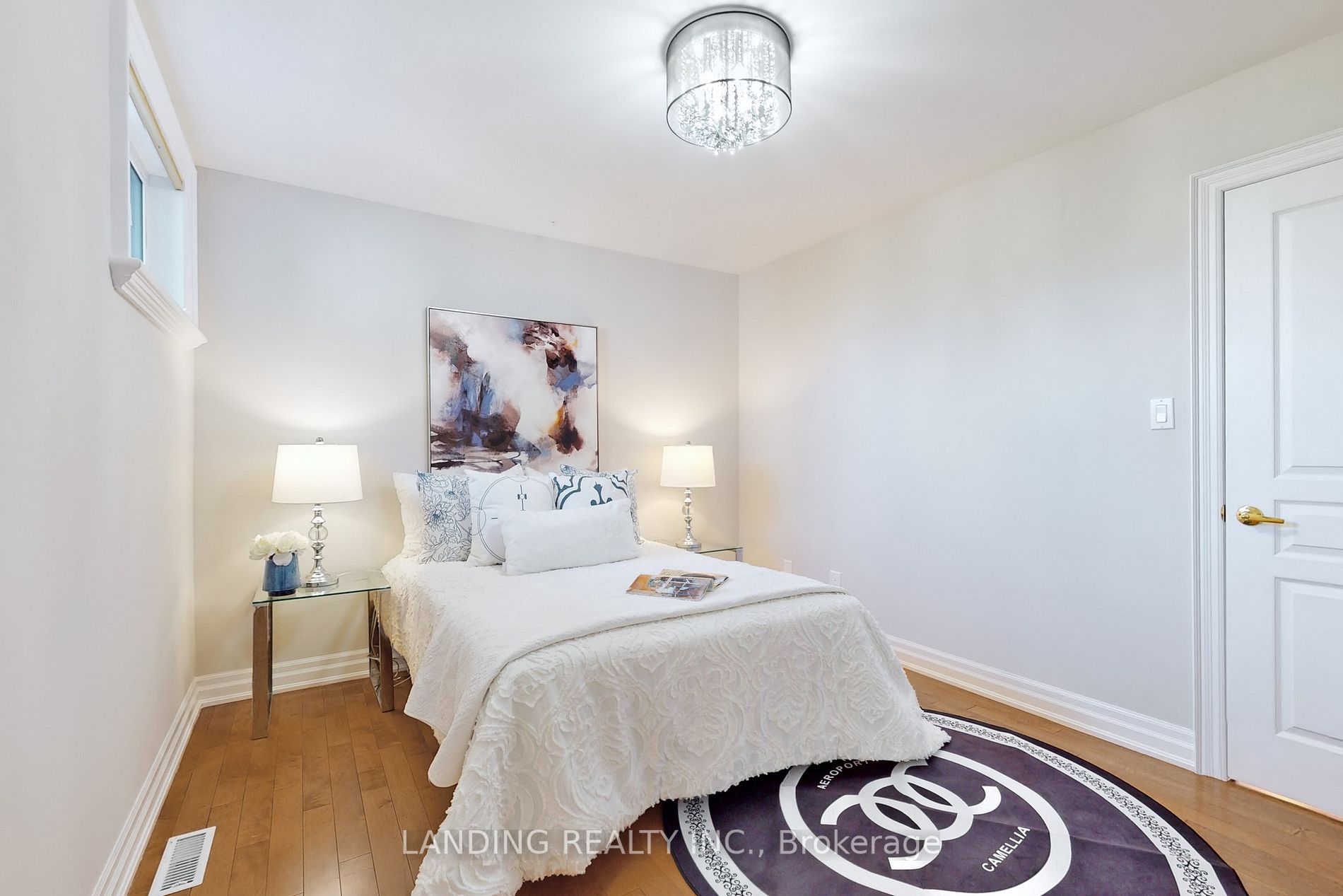 17 Claret Court