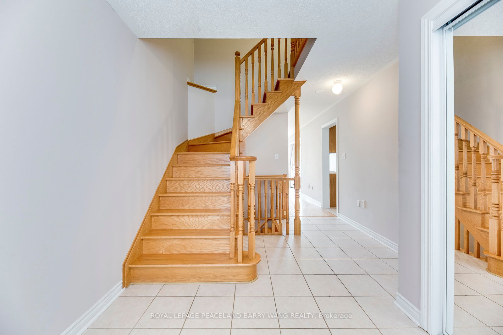 19 Auraglen St