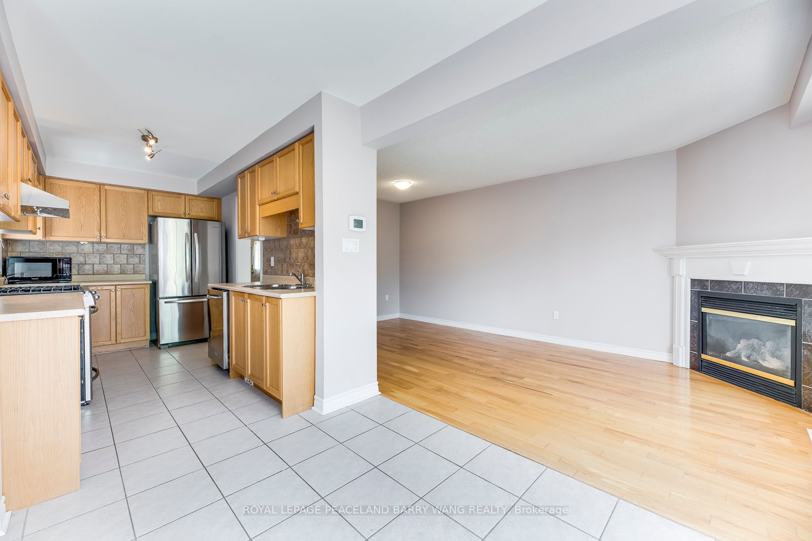 19 Auraglen St