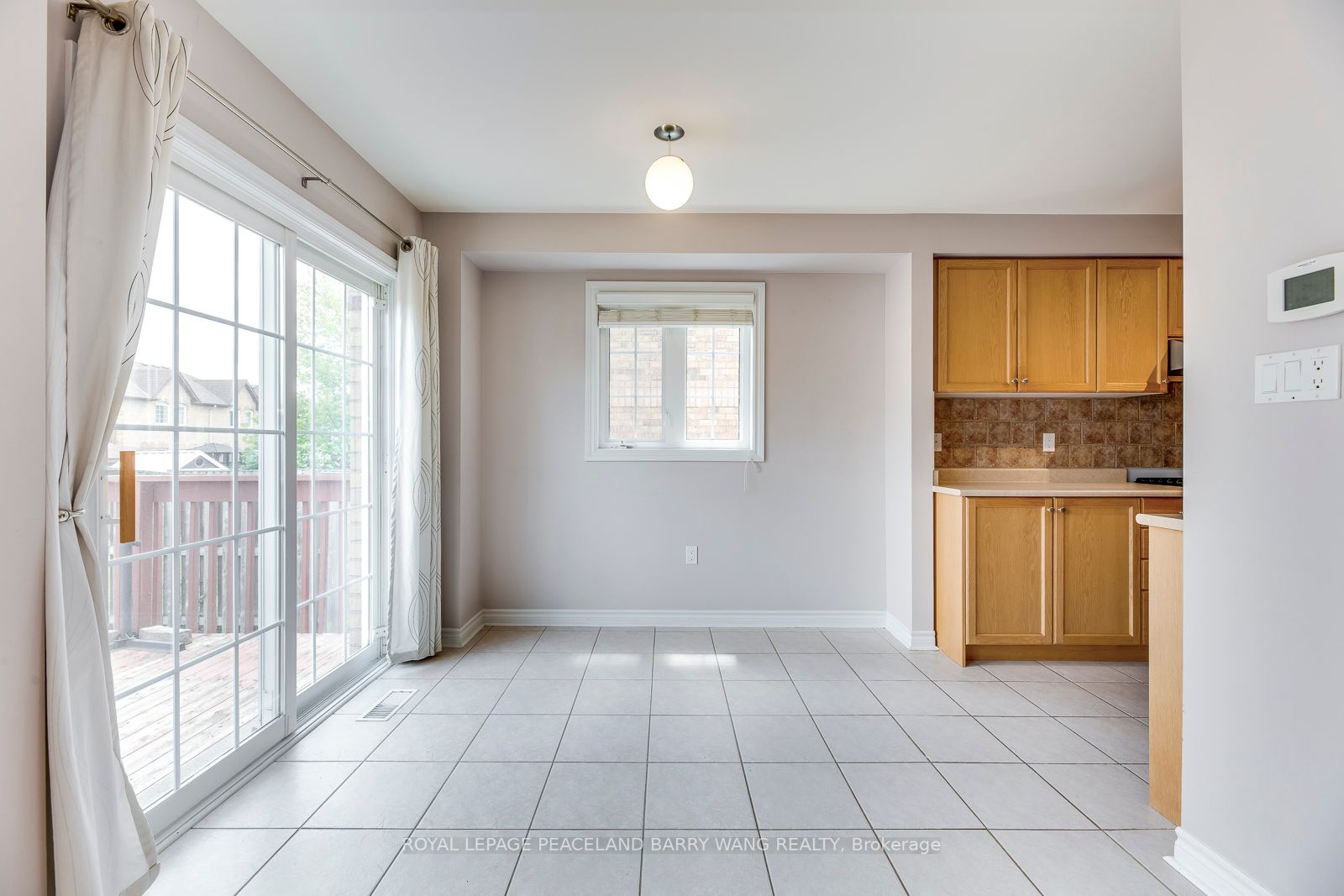 19 Auraglen St