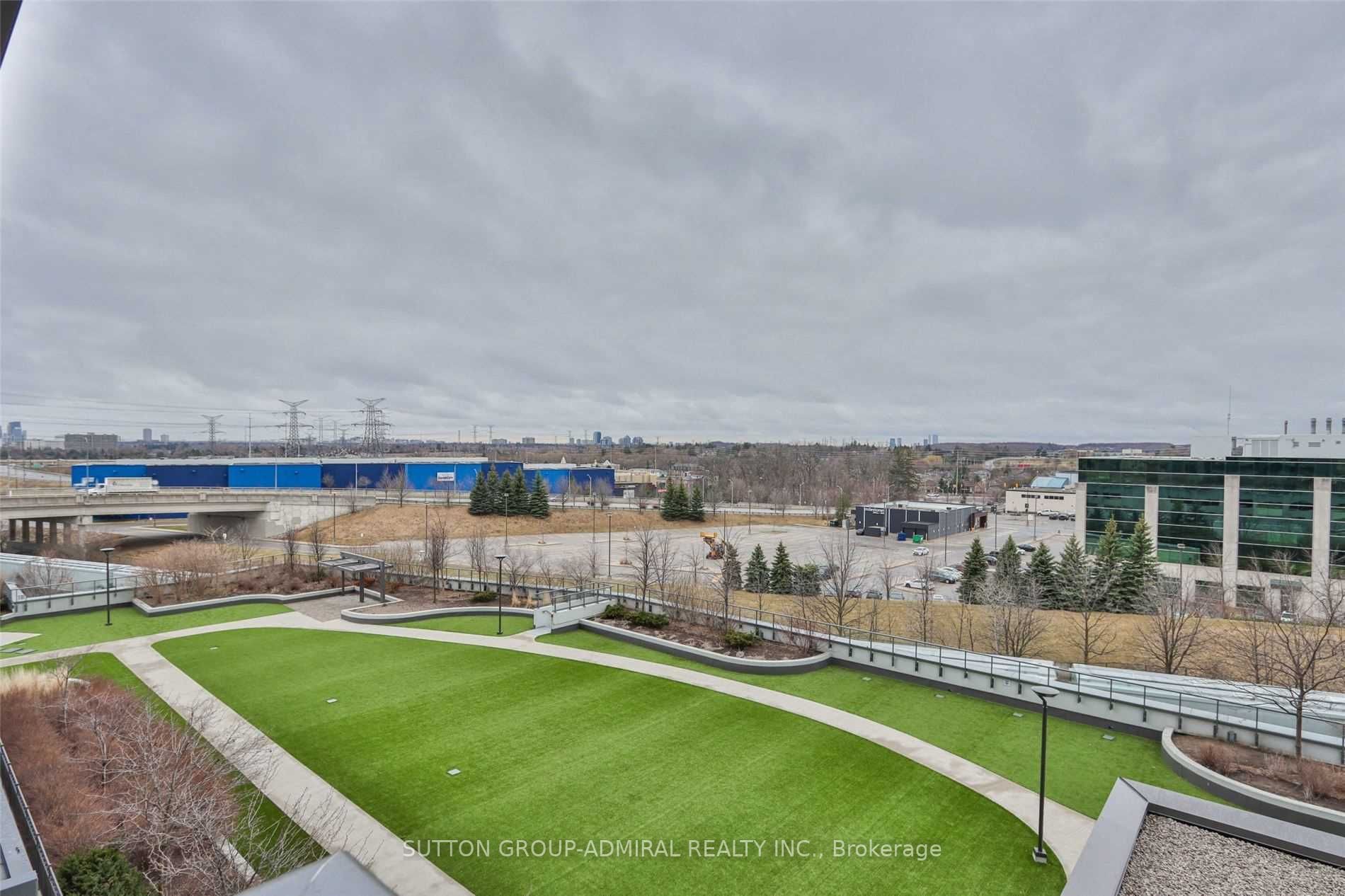 55 Oneida Crescent, #503