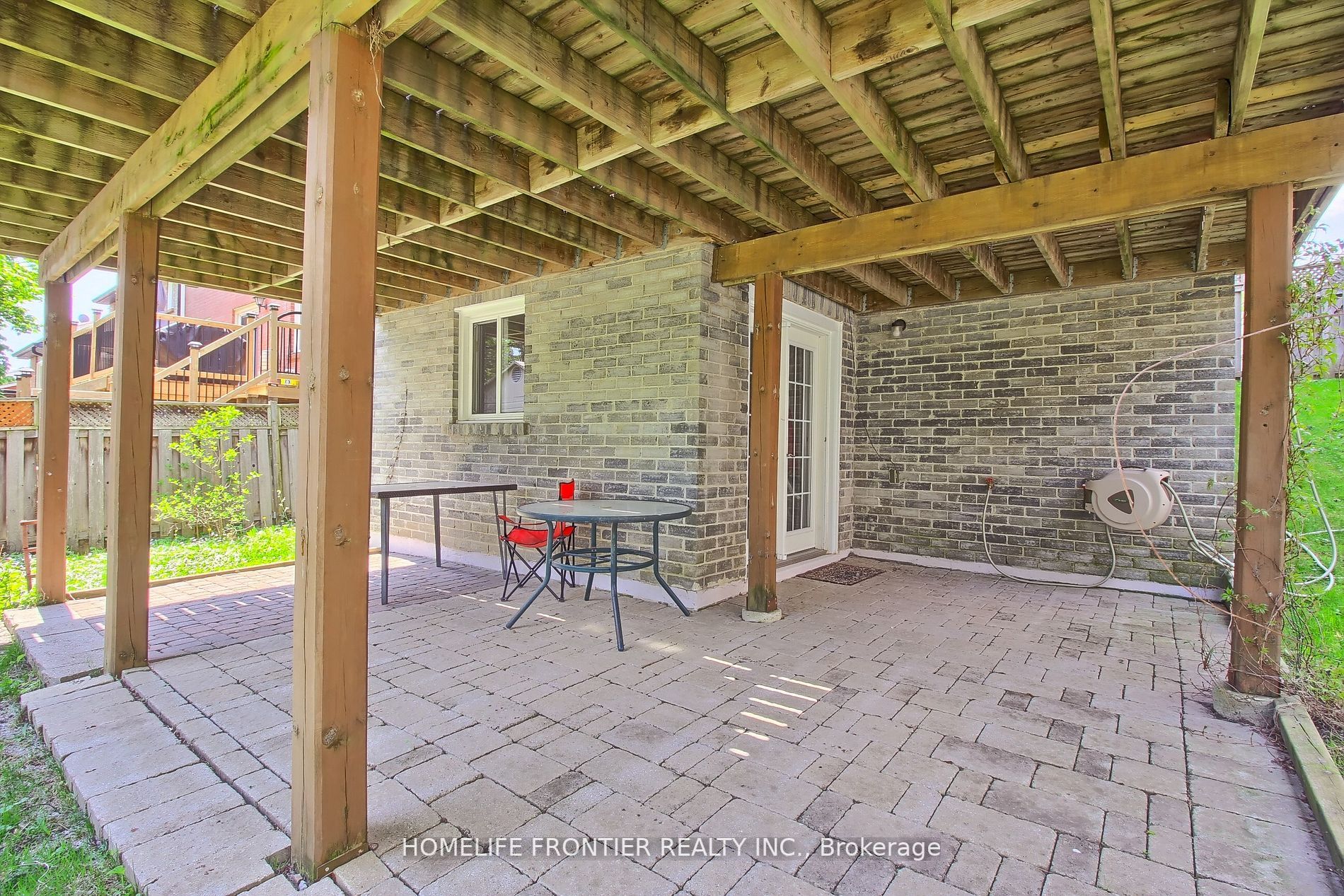22 Baycroft Lane