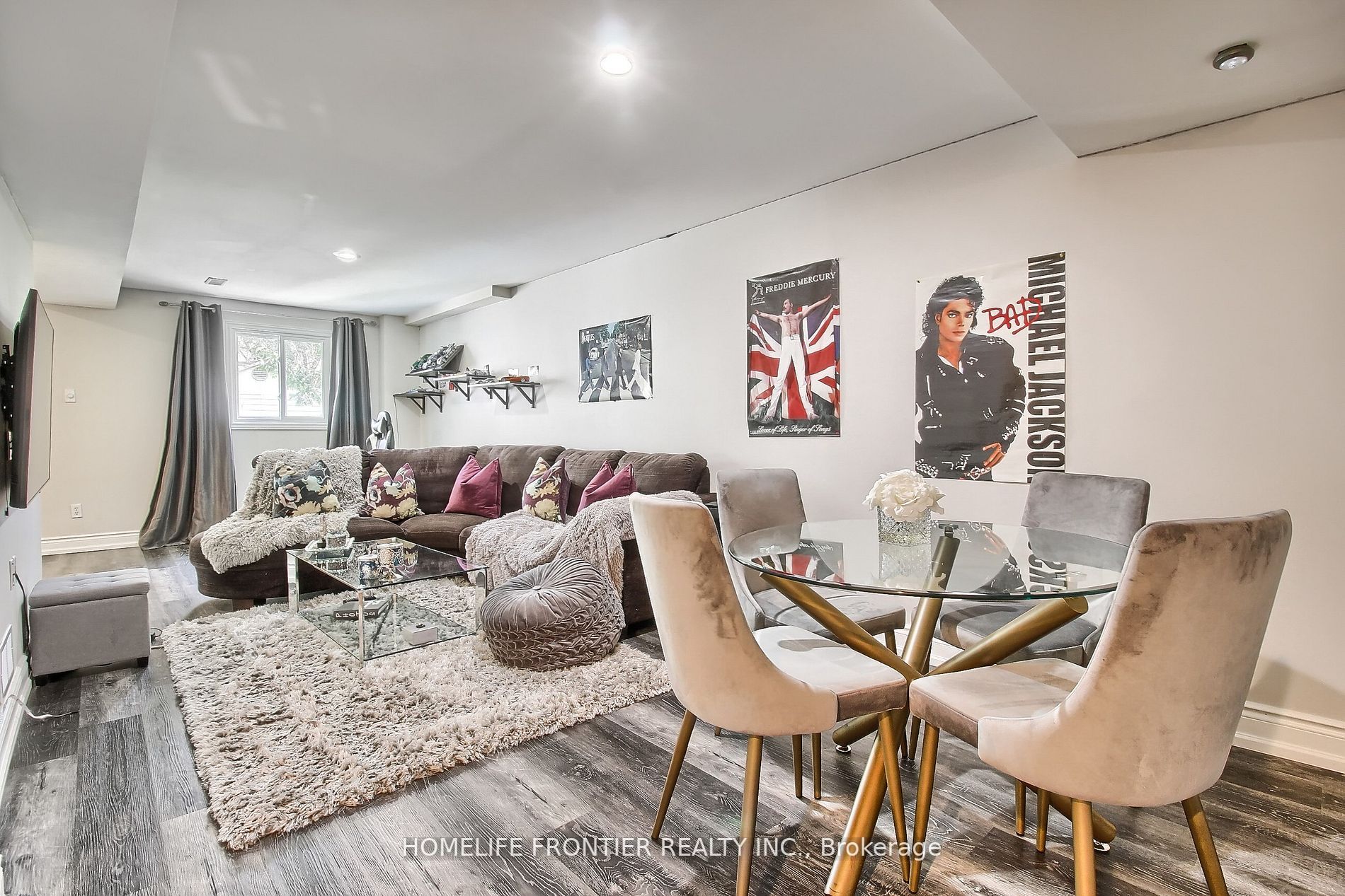 22 Baycroft Lane