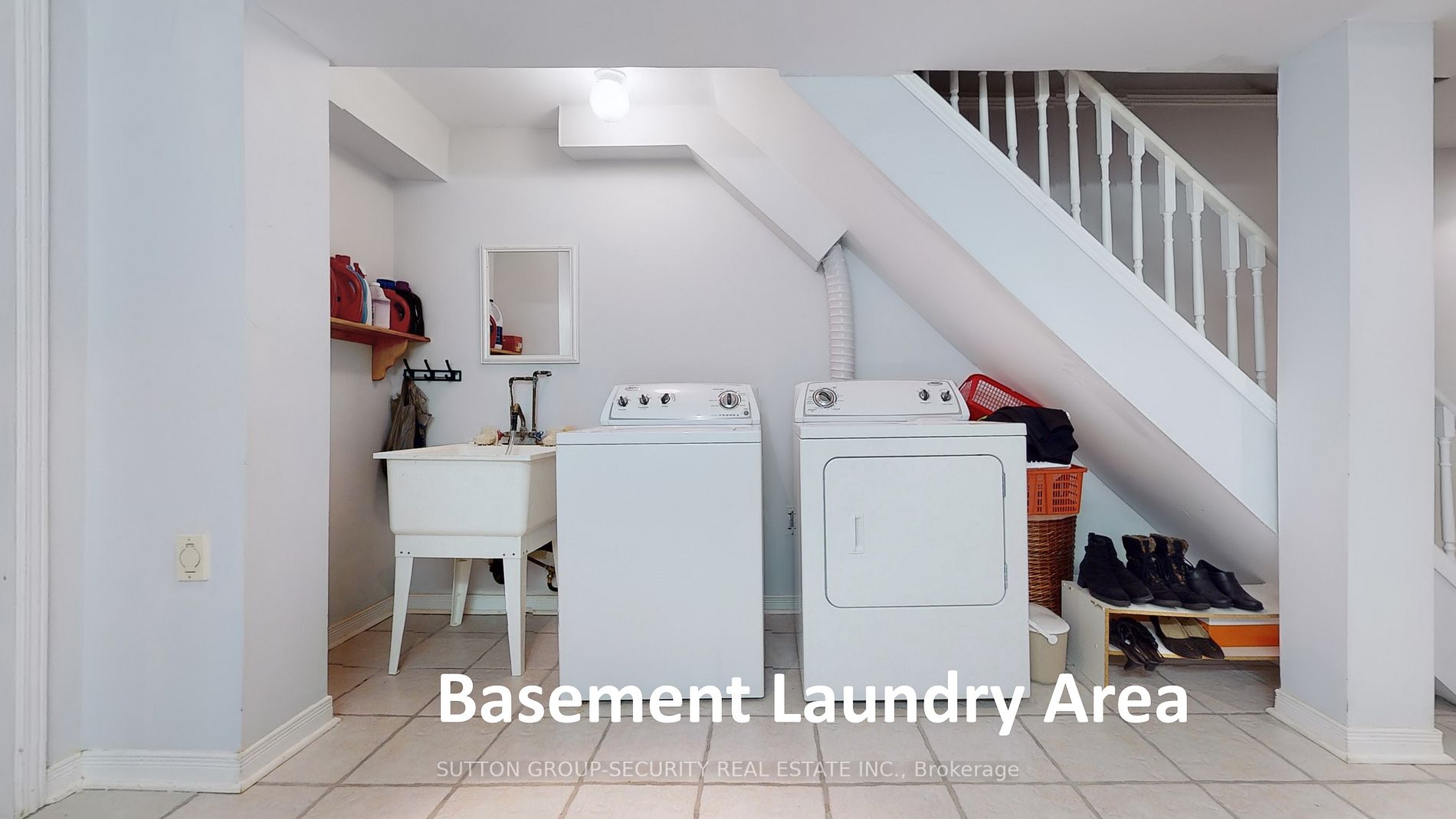 69 Adventure Crescent