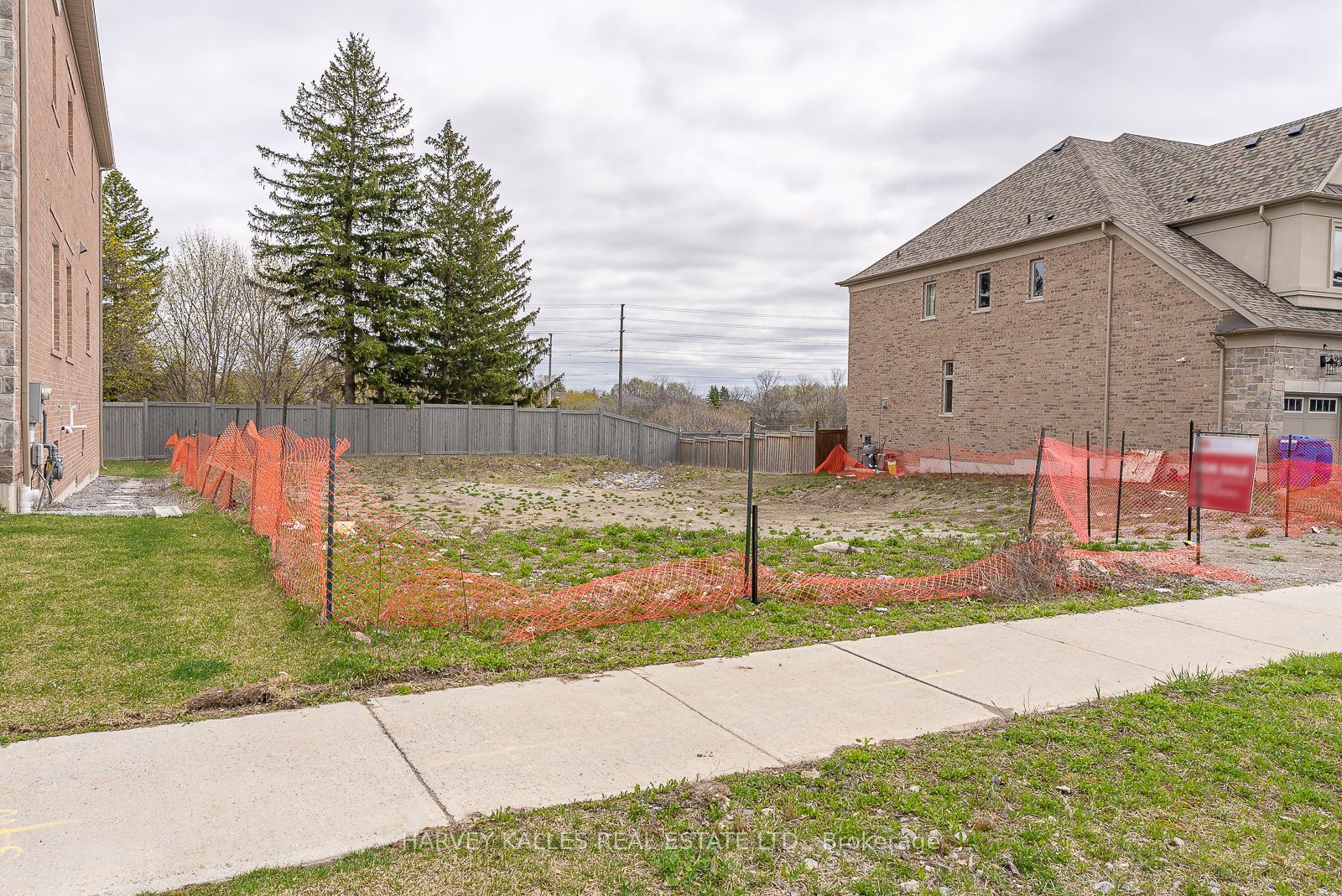 39 Keatley Dr