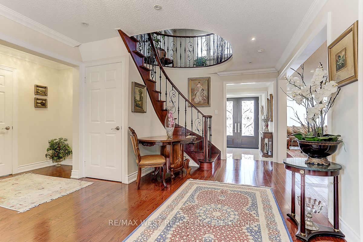 789 SHANAHAN Boulevard