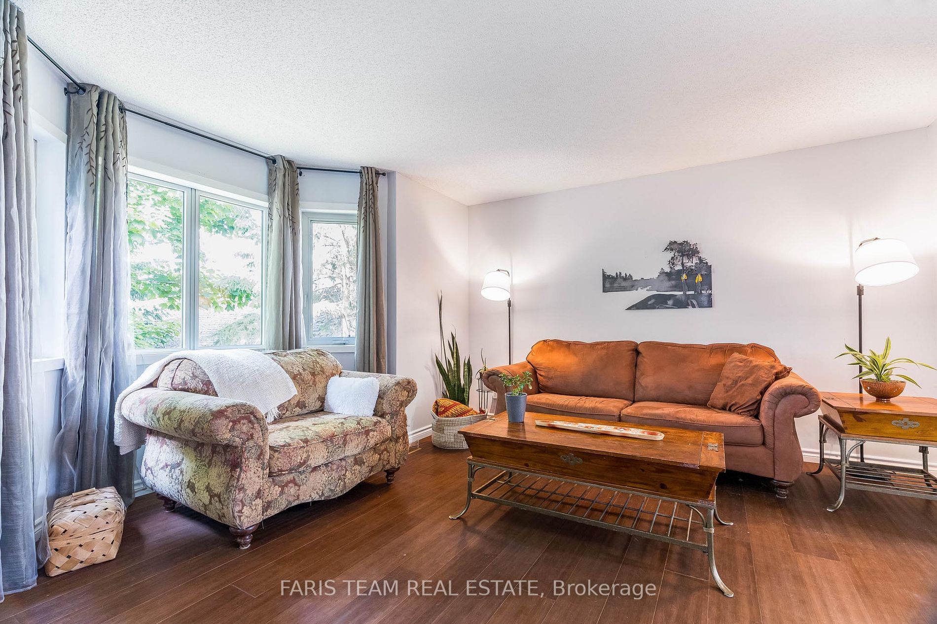 853 Nantyr Dr