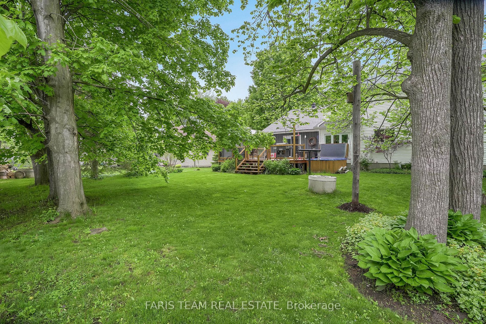 853 Nantyr Dr