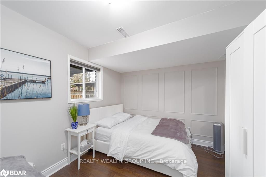 2282 Crystal Beach Rd