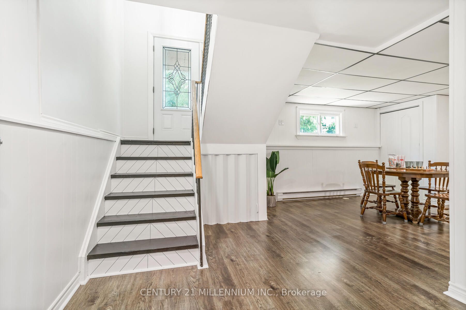 158 Queen St