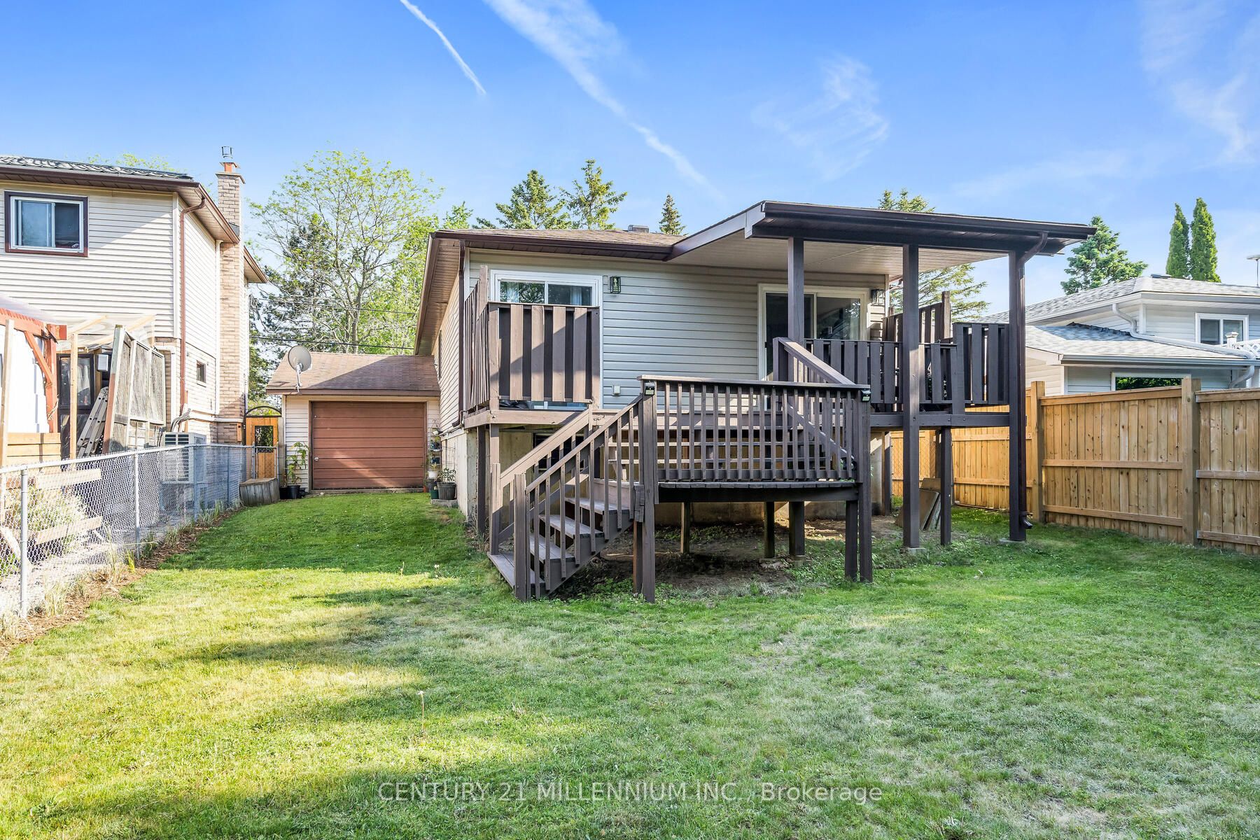 158 Queen St