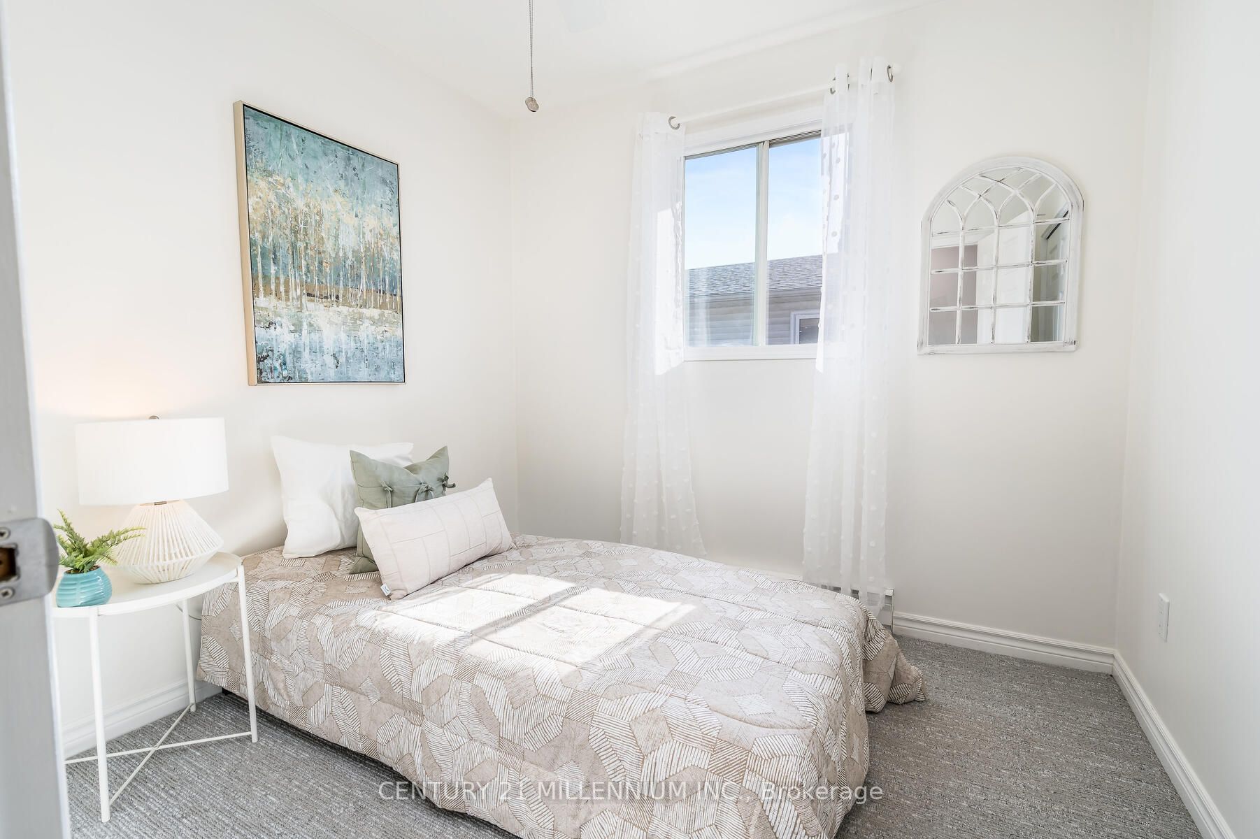 158 Queen St
