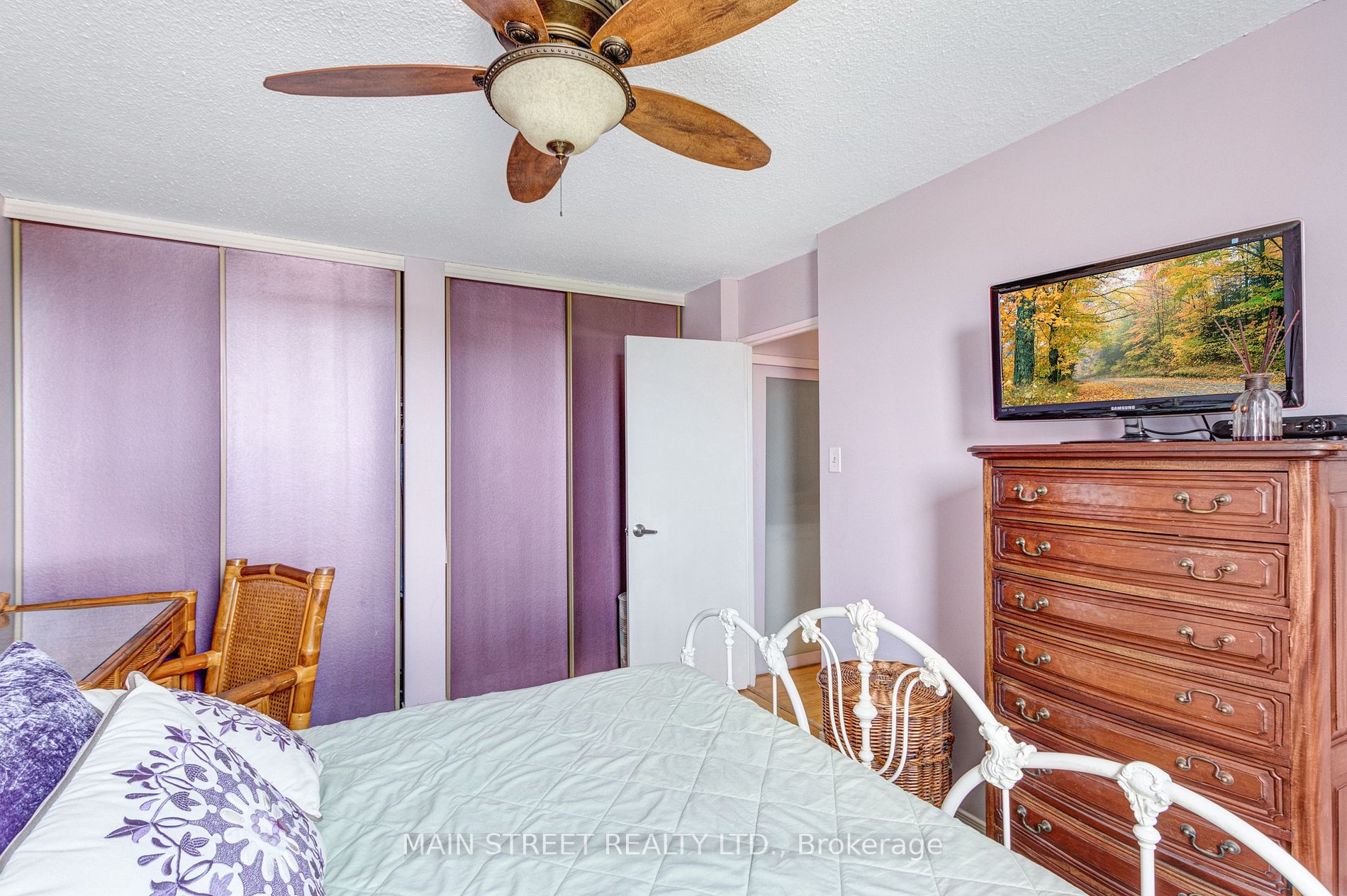 180 Dudley Ave, #509