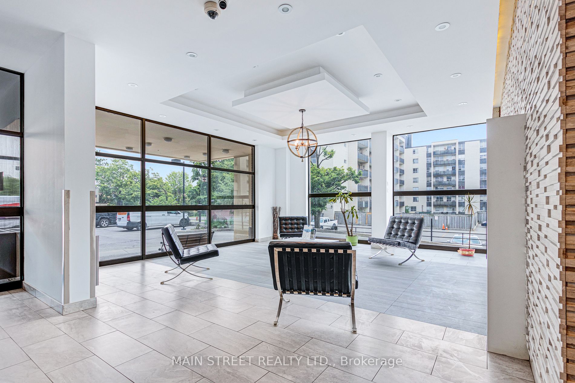 180 Dudley Ave, #509