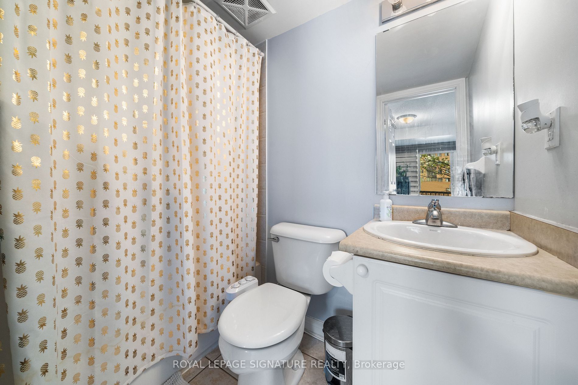 316 John St, #262