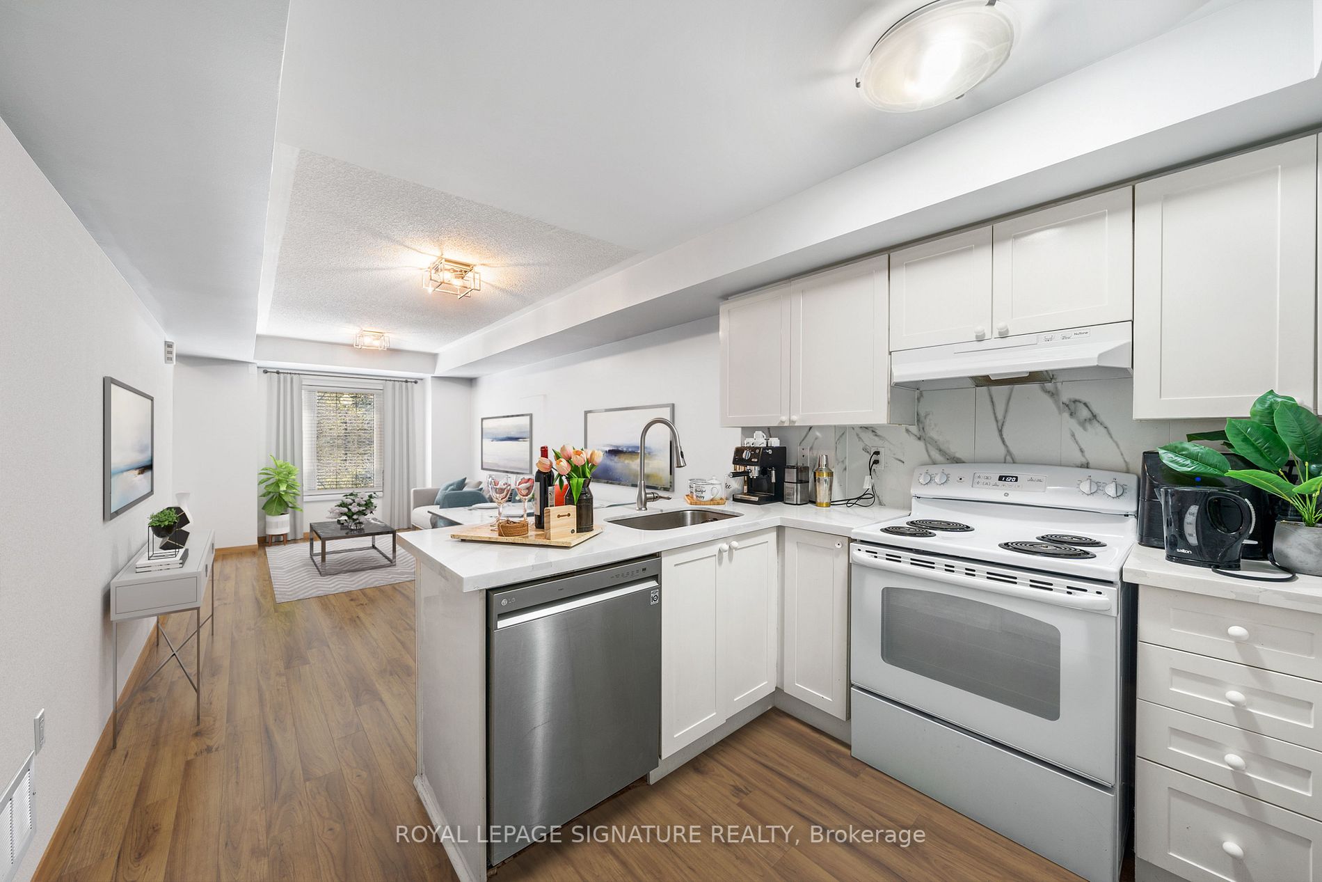 316 John St, #262
