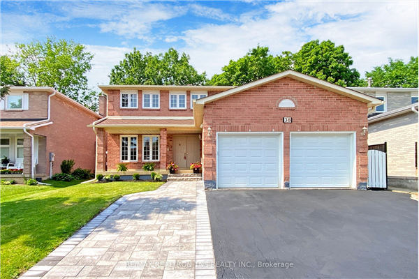 38 Pickett Cres, Richmond Hill