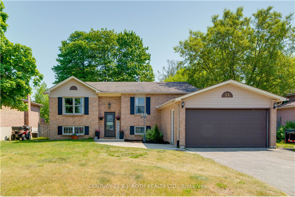 31 Mccarthy Cres, Essa