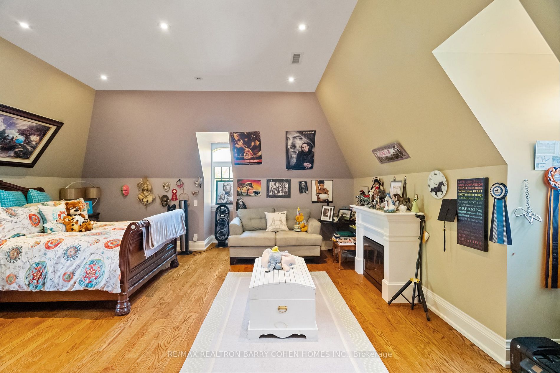 9 Northern Dancer Lane