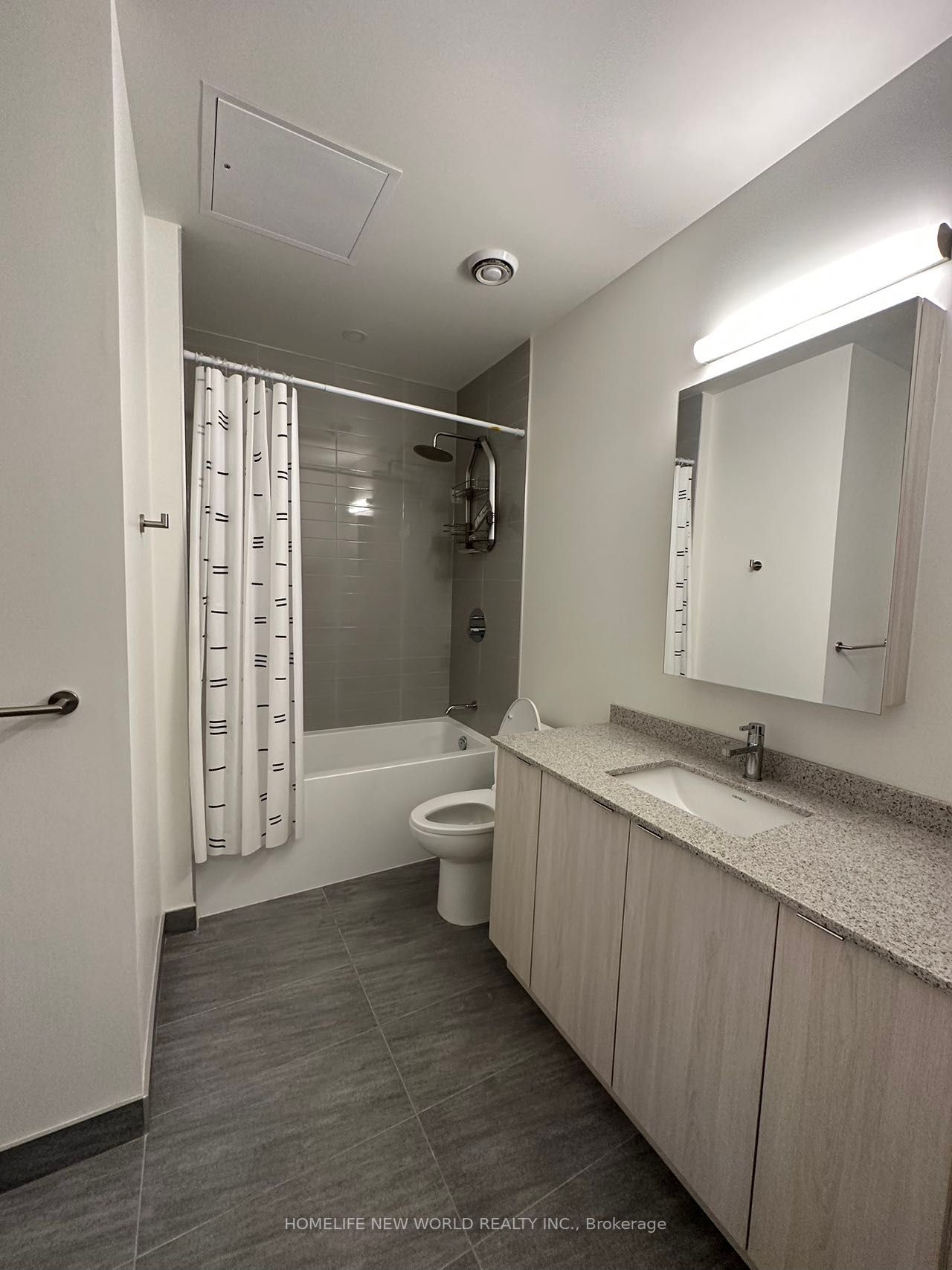 8868 Yonge St, #1801E