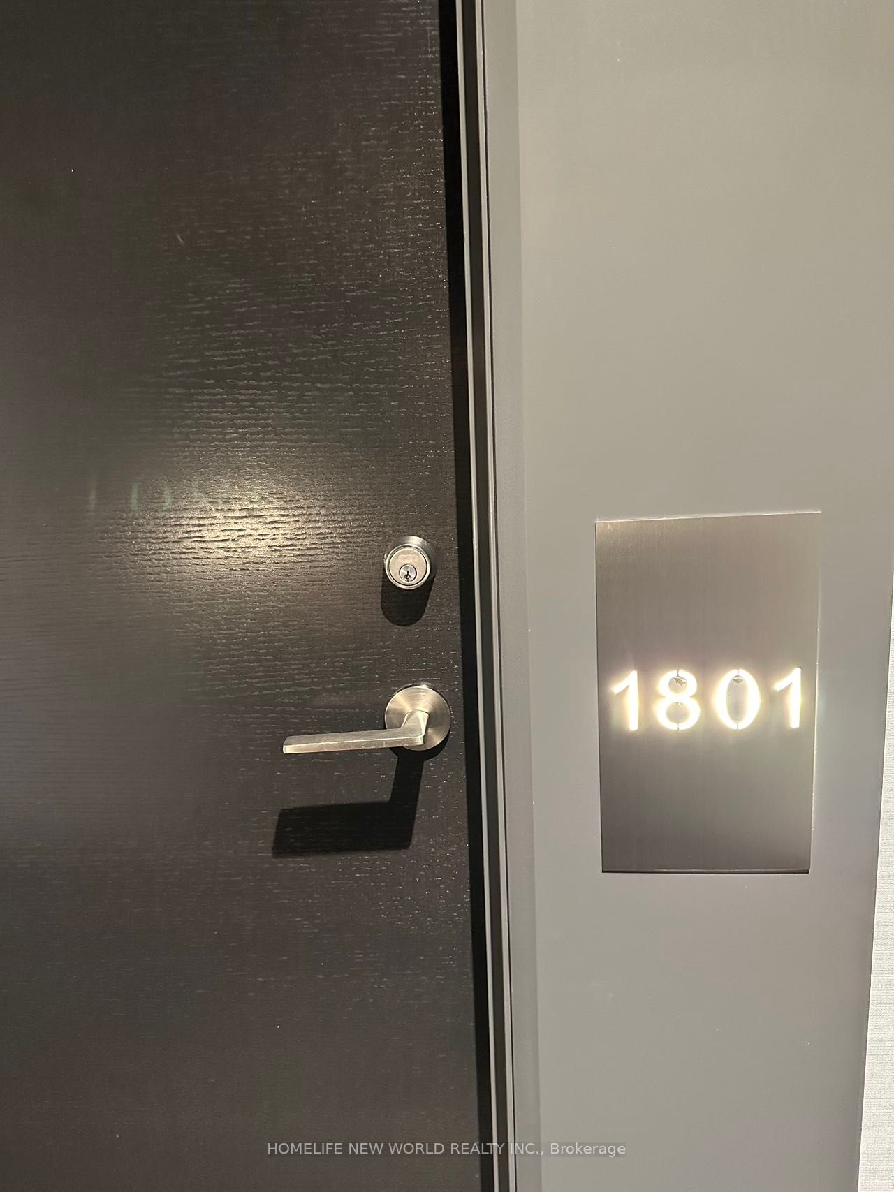 8868 Yonge St, #1801E