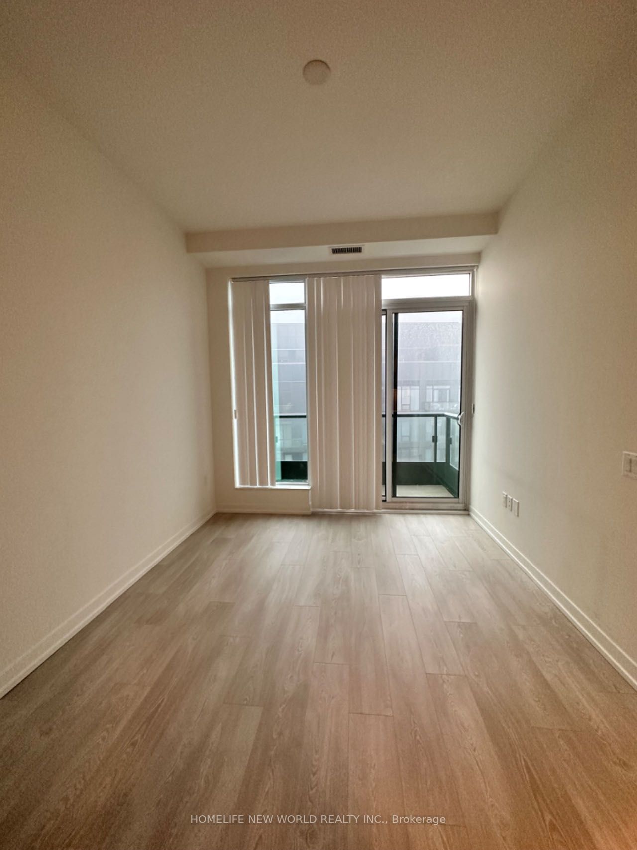 8868 Yonge St, #1801E