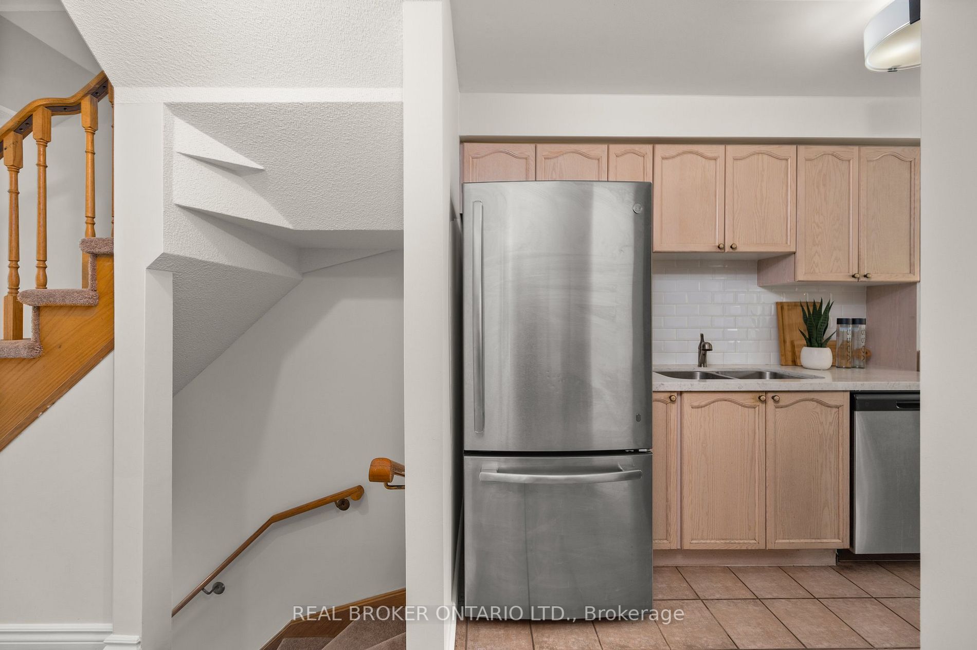 56 Ochalski Rd