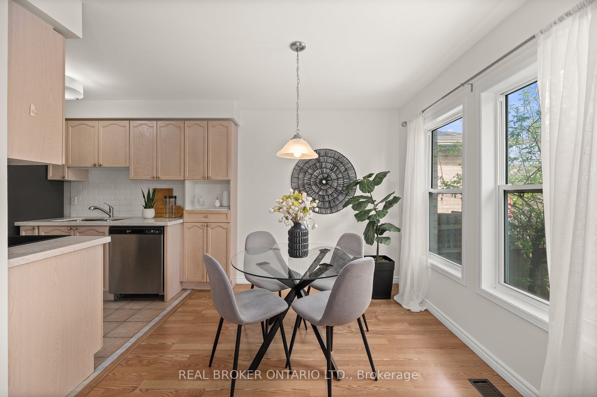 56 Ochalski Rd