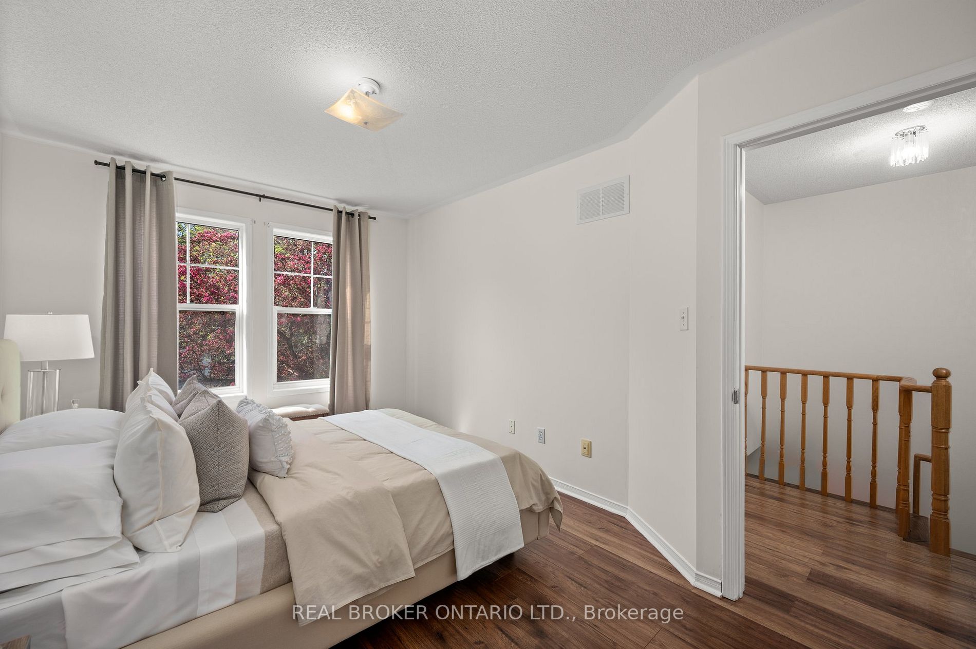 56 Ochalski Rd