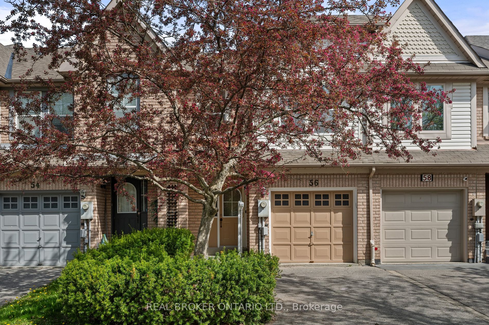56 Ochalski Rd