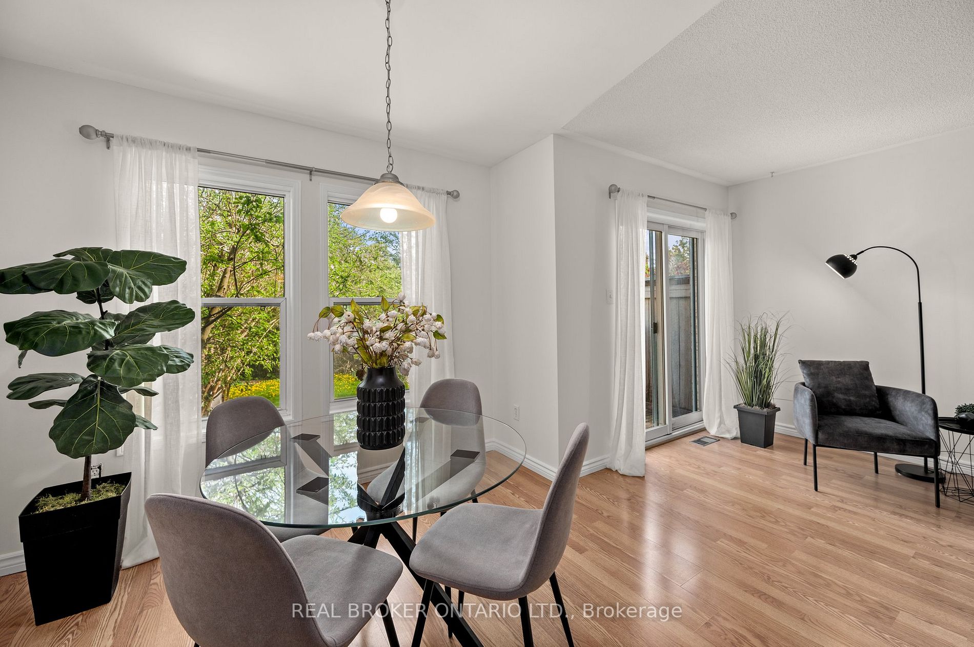 56 Ochalski Rd