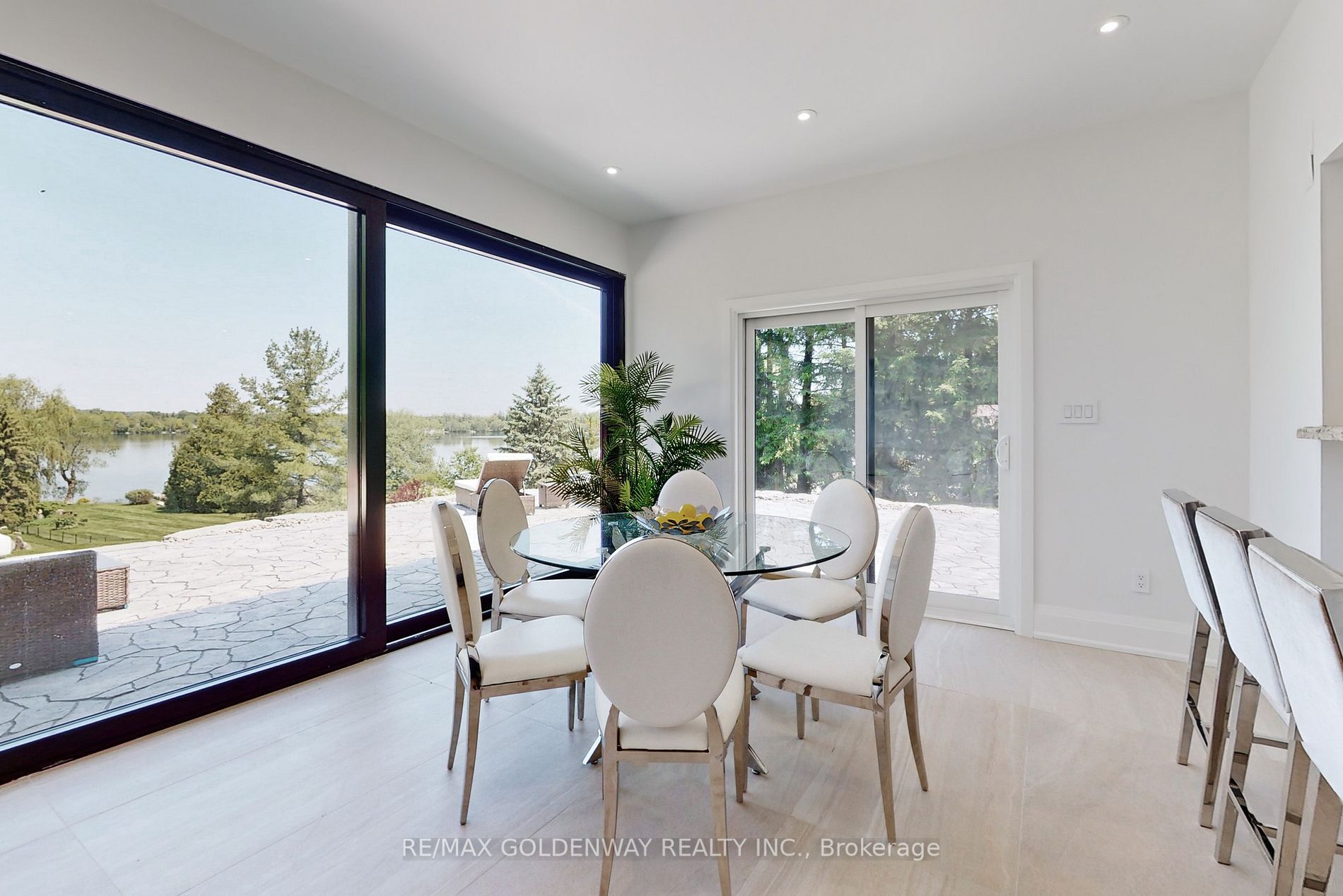516 Sunset Beach Rd