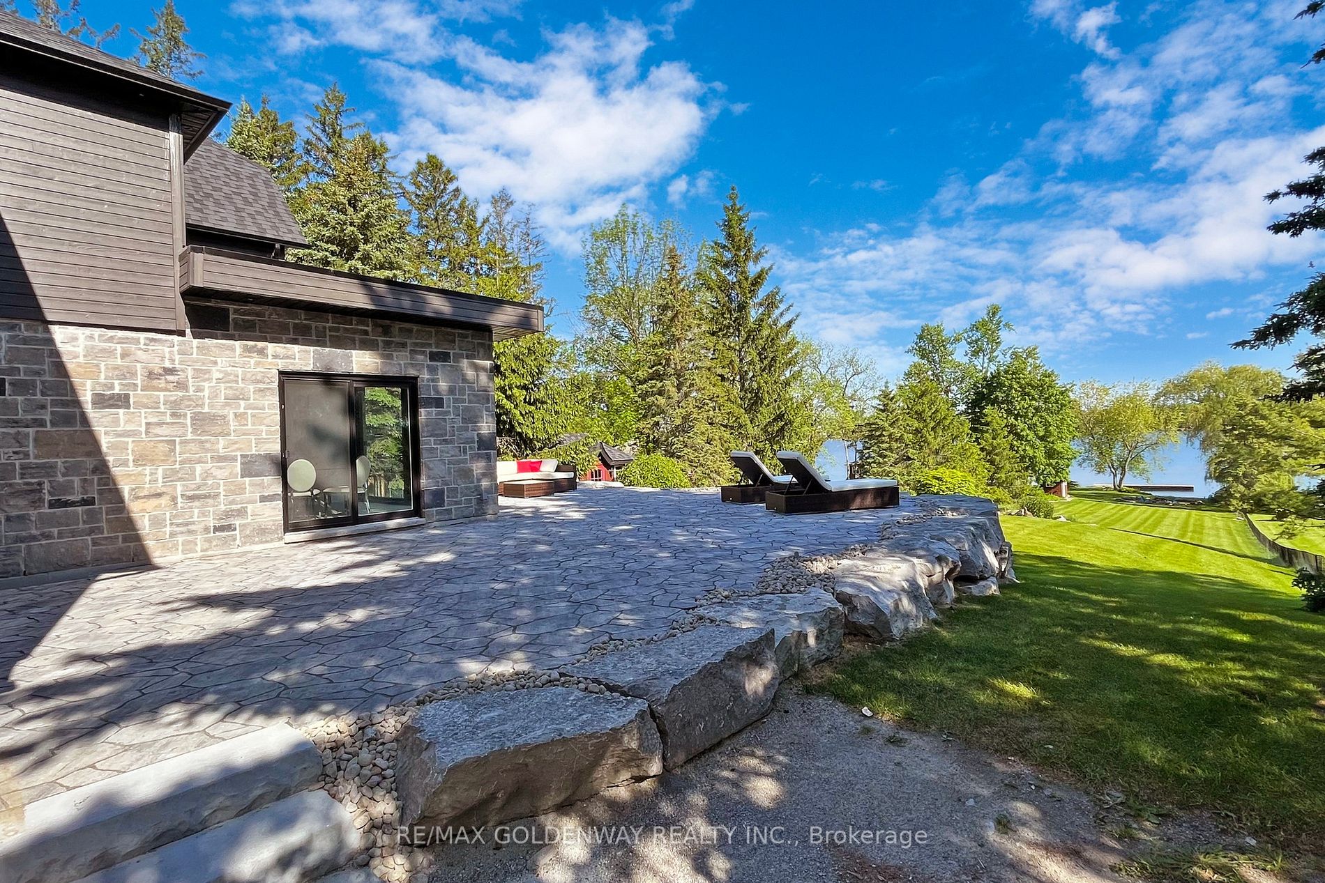 516 Sunset Beach Rd