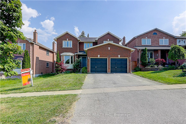 130 Keffer Circ, Newmarket