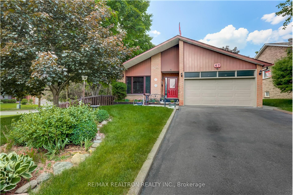 47 Lowe Blvd, Newmarket