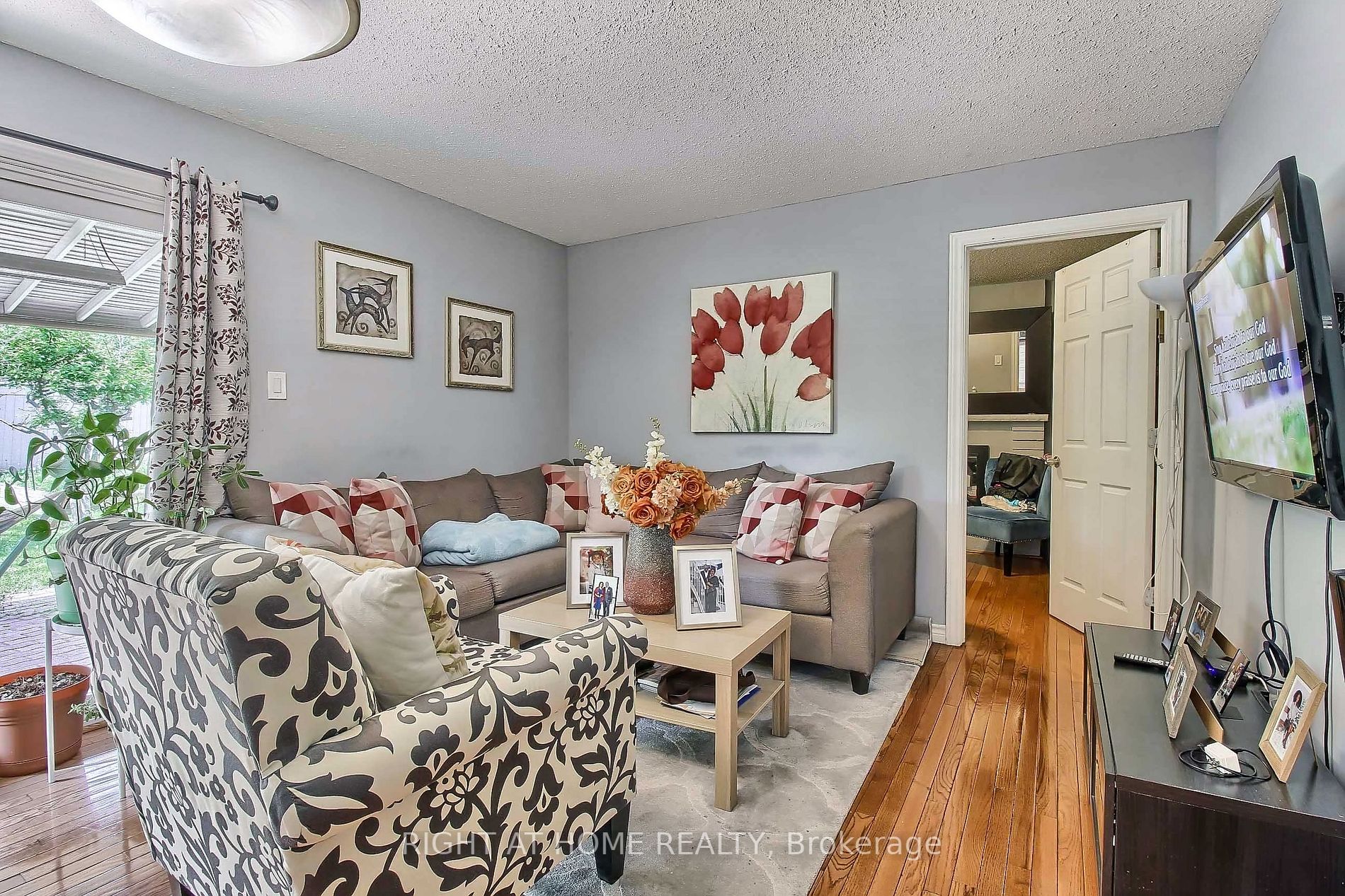37 Cherry Hills Rd