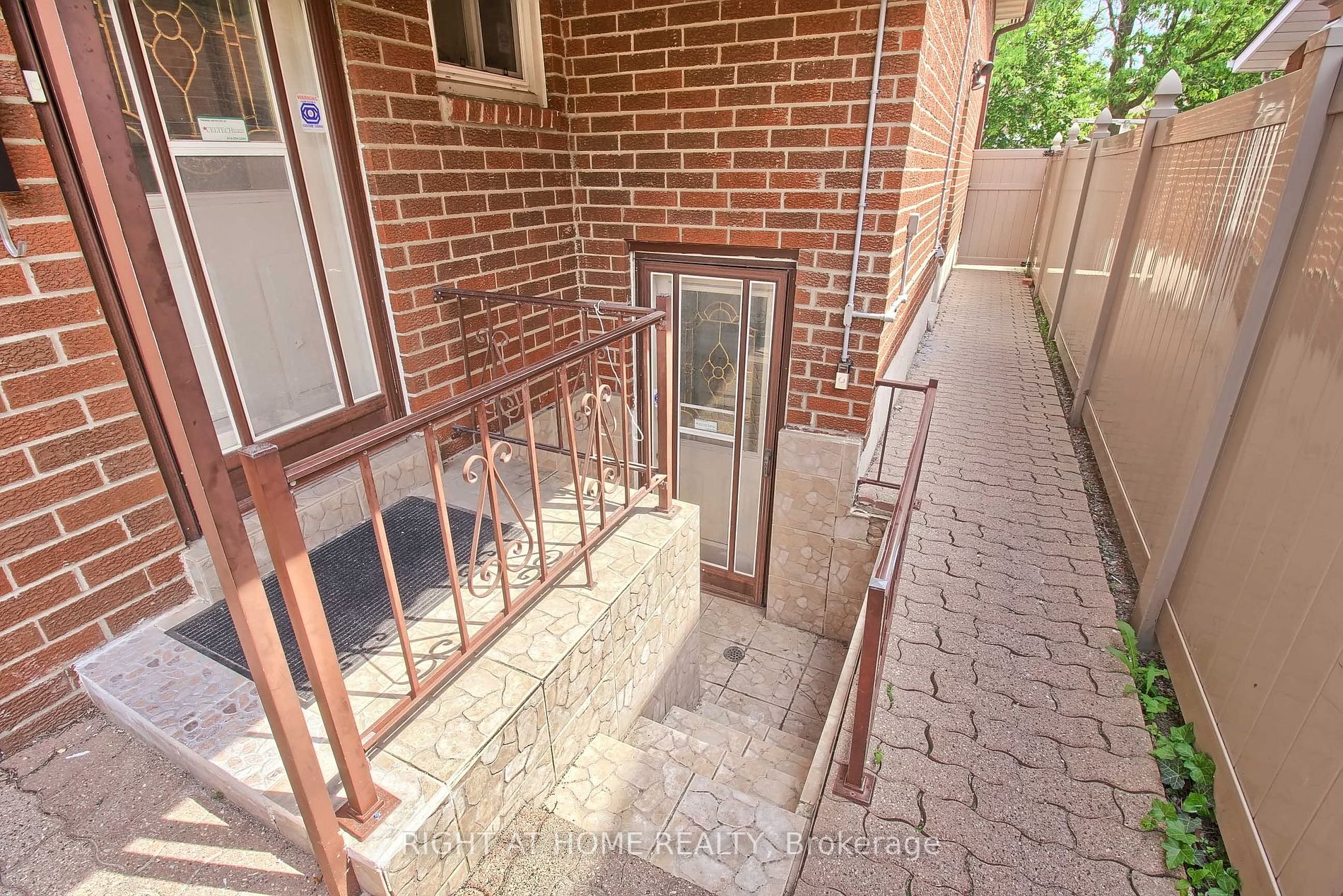 37 Cherry Hills Rd