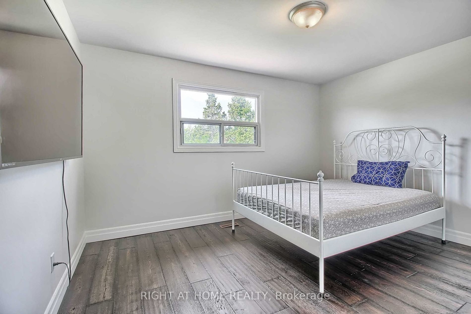 37 Cherry Hills Rd