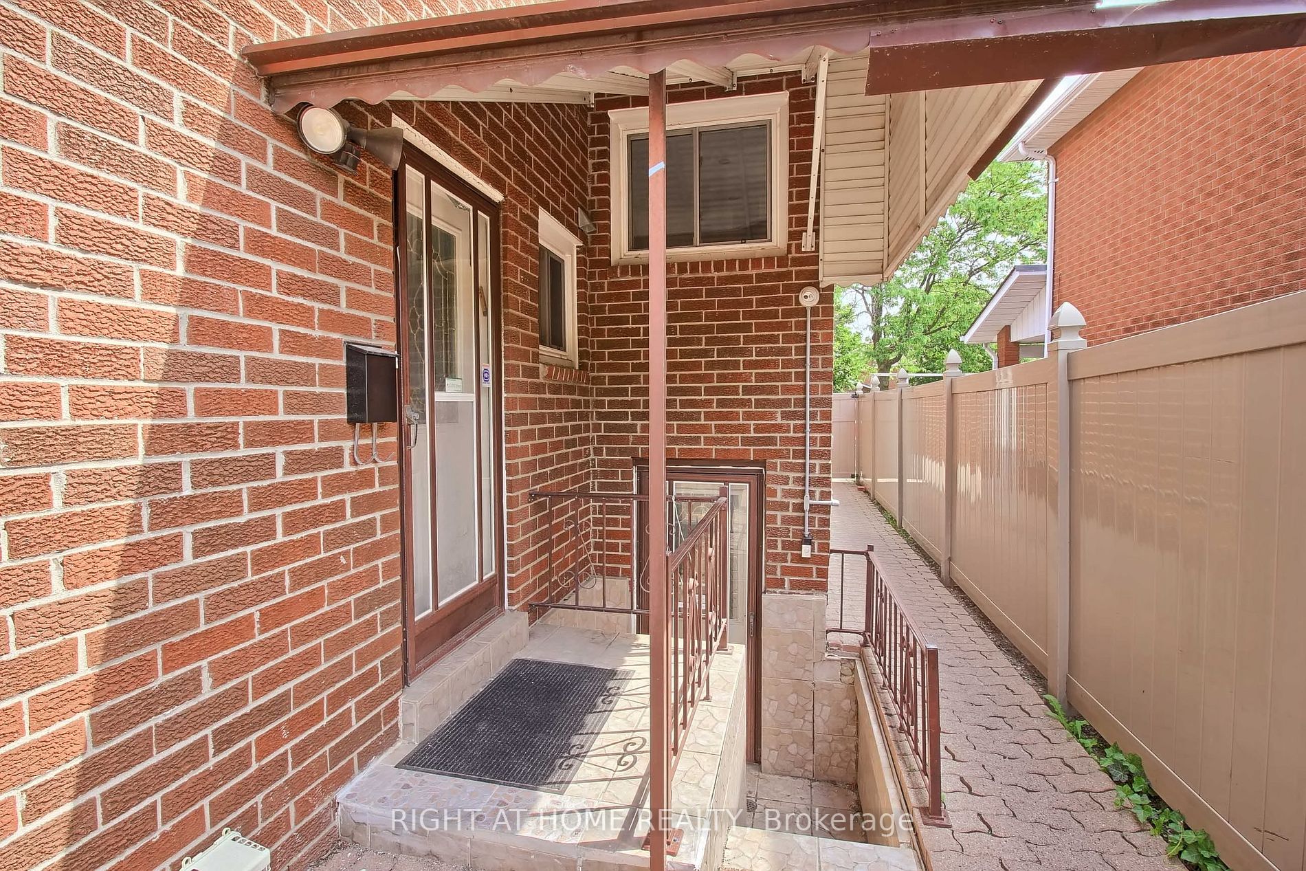 37 Cherry Hills Rd