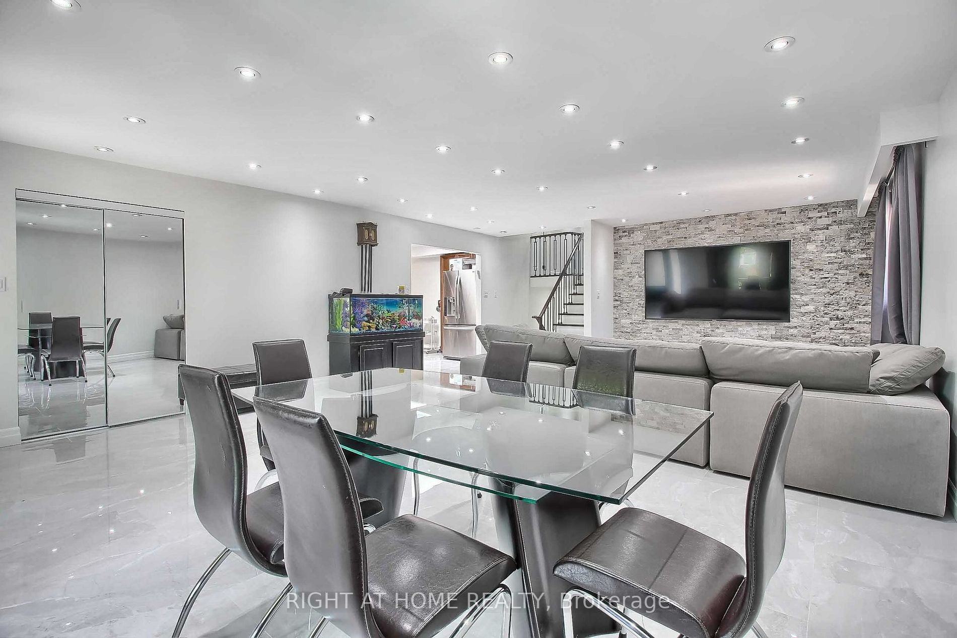 37 Cherry Hills Rd